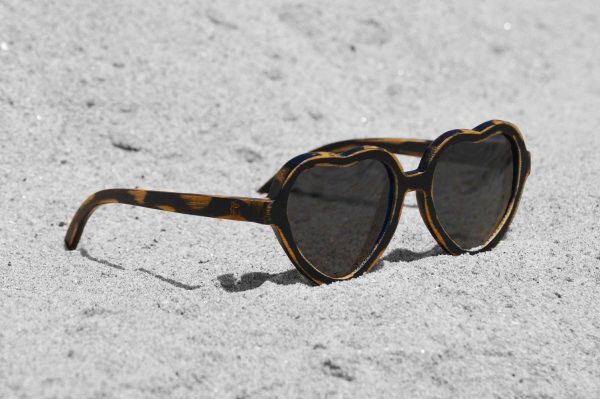 Heartbreakers / Black Sand - Jet Black Lens - Image 2