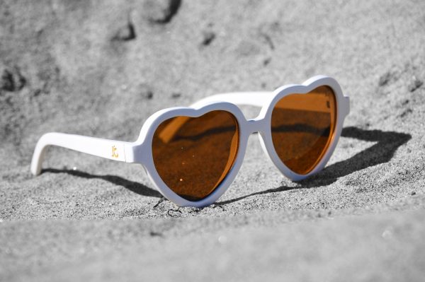Heartbreakers / Ice - Smooth Brown Lens - Image 3