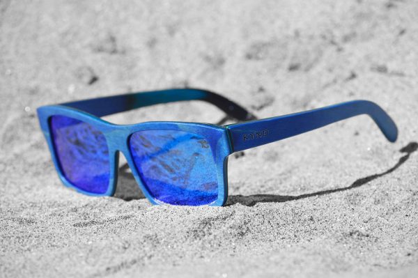 Oceans / Deep Blue - Ice Blue Lens