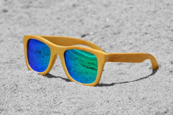 O.G.'s / Natural - Electric Green Lens