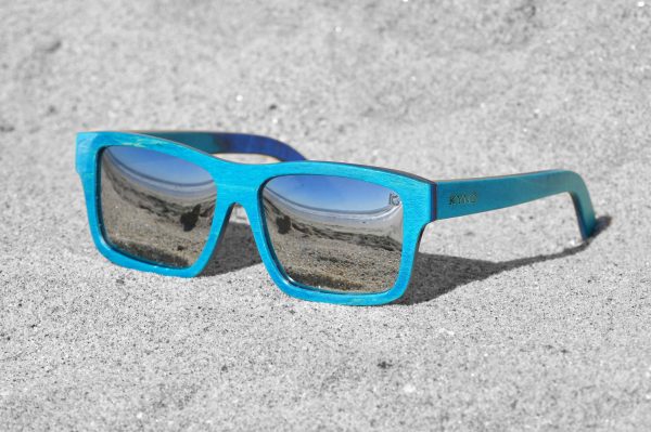 Oceans / Light Blue - Smoked Silver Lens