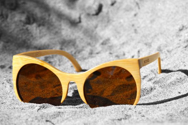 Space Kats / Natural - Smooth Brown Lens