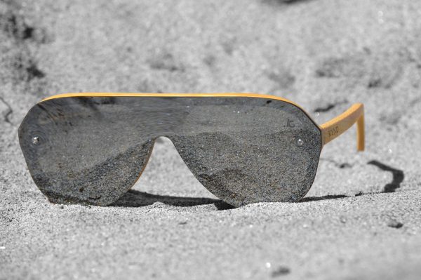 Stone Pilots / Natural - Smoked Silver Lens