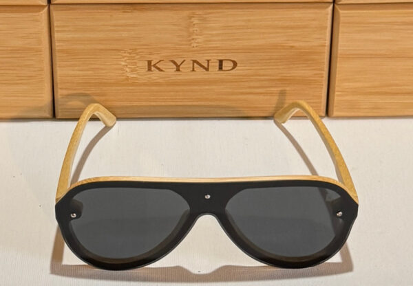 KYND Eyewear Stone Pilots Polarized Bamboo Sunglasses – Natural Frame / Jet Black Lens