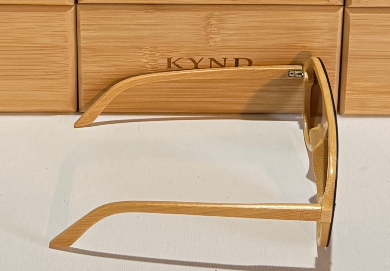 KYND Eyewear Stone Pilots Polarized Bamboo Sunglasses – Natural Frame / Smooth Brown Lens - Image 4