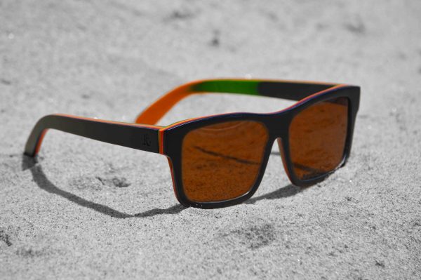 Rastas / Black Rock - Smooth Brown Lens